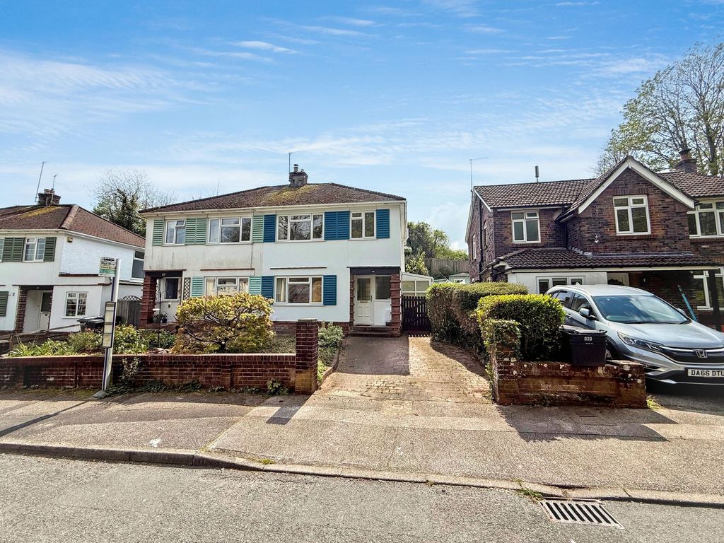Property photo 1 of 19
