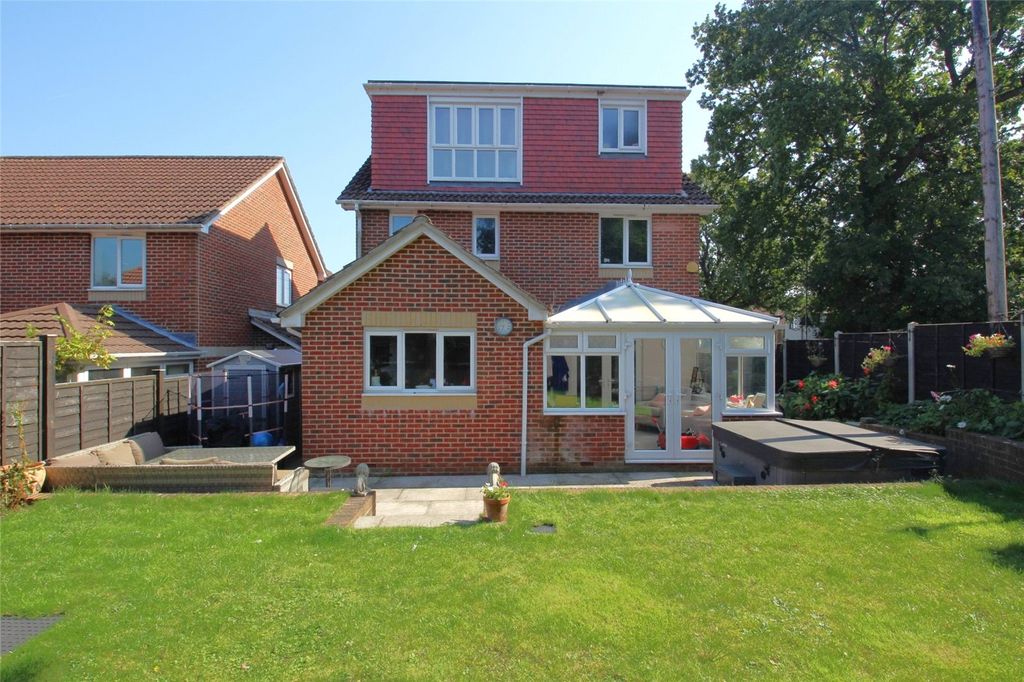 Property photo 1 of 23 Picture No. 29