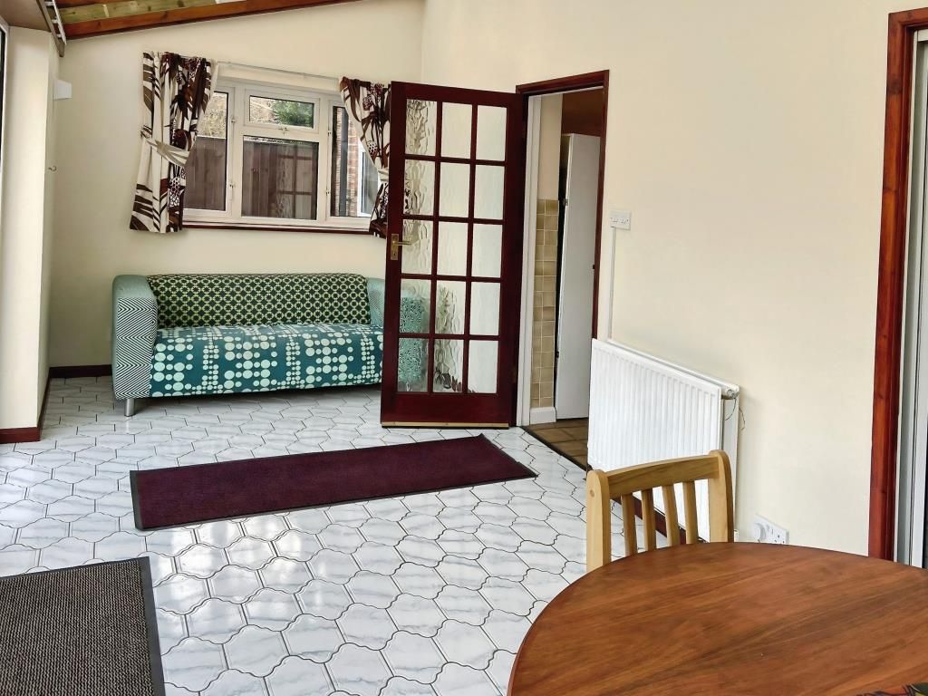 Property photo 3 of 17 Dining Room