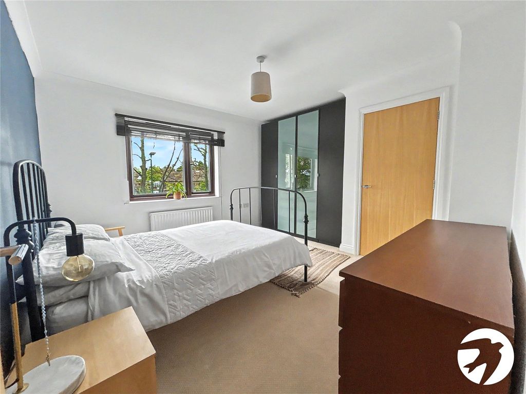 Property photo 2 of 25 Picture No. 45
