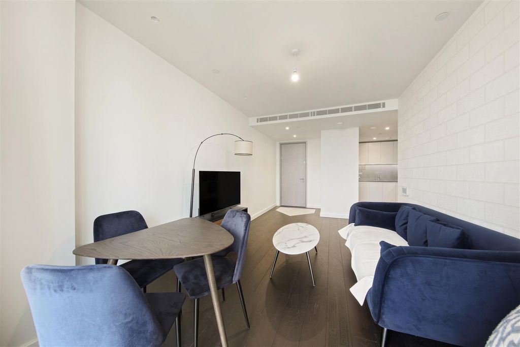 Property photo 1 of 15 Flat 3404, 67 Bondway - Qyteopv1Nctyjfmeexjc.Jpg