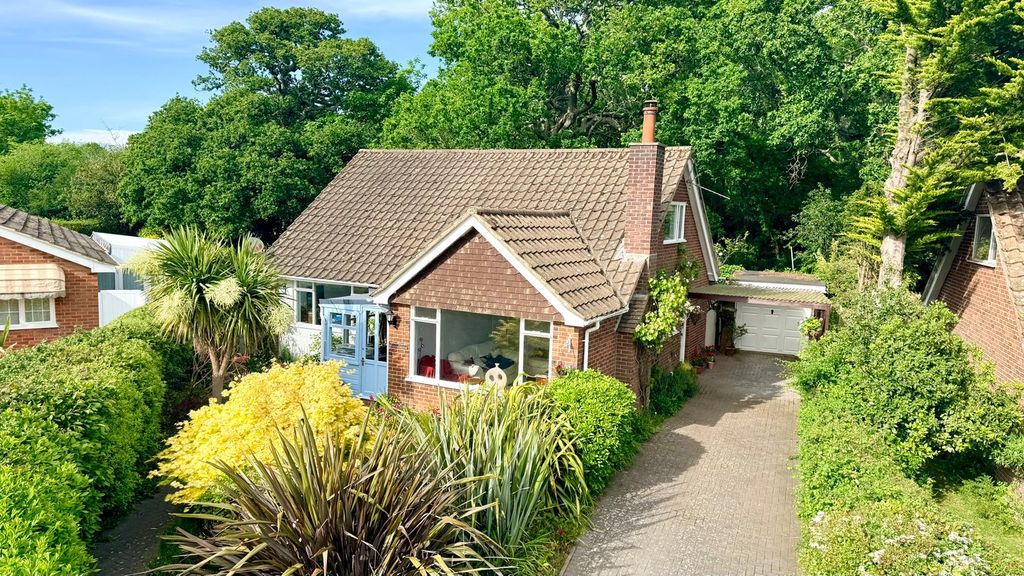 Property photo 1 of 22