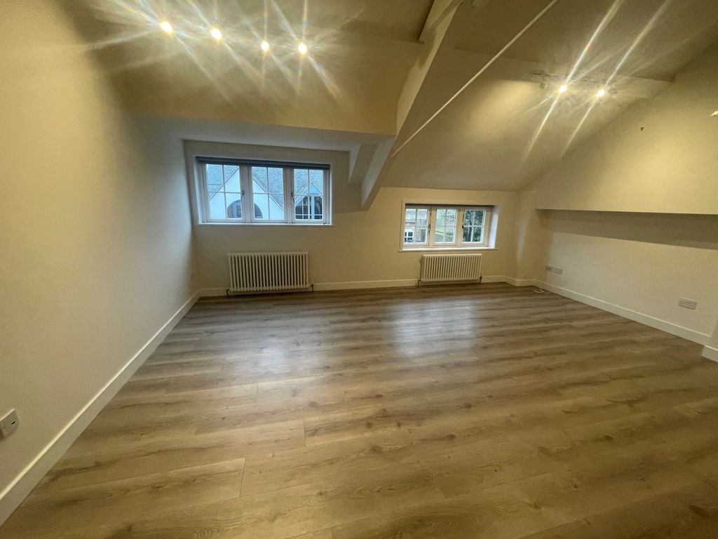 Property photo 1 of 6 Living Area