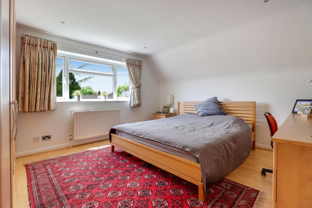Property photo 1 of 24