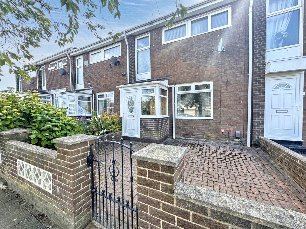 Property photo 3 of 16