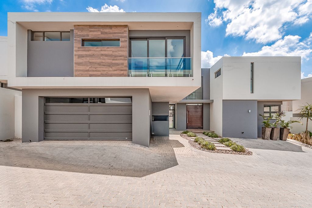 Property photo 1 of 54