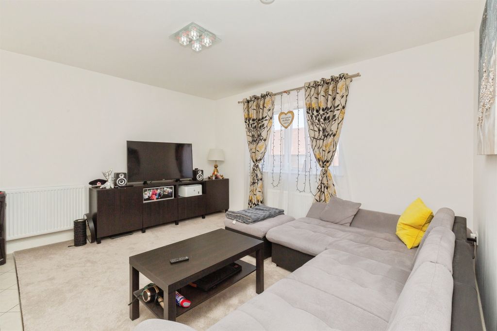 Property photo 2 of 14