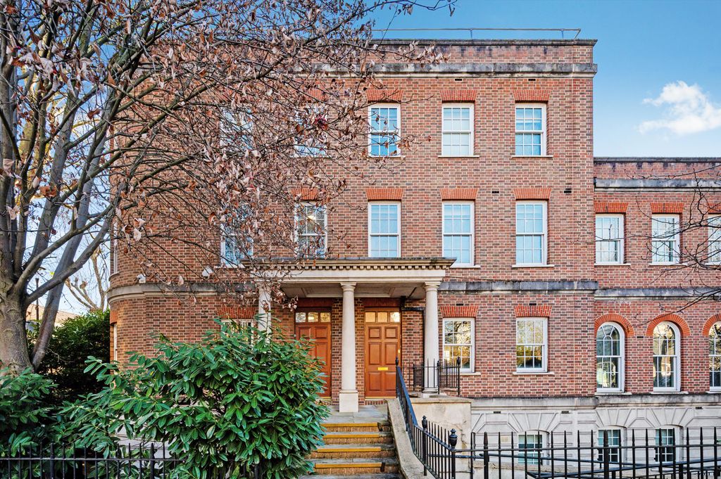 Property photo 1 of 12 Image