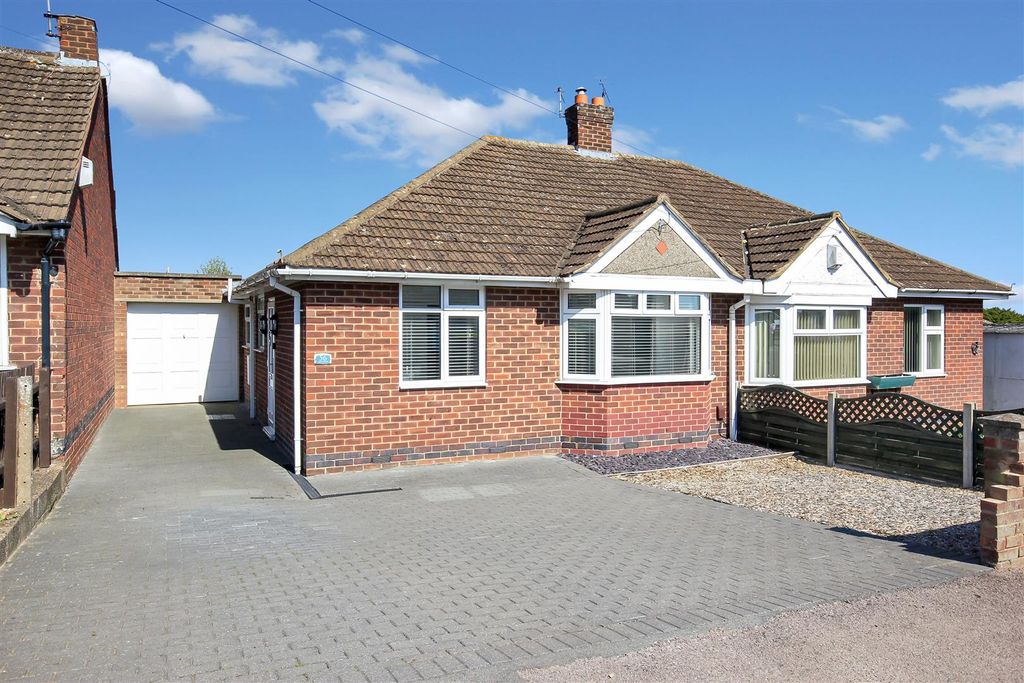 Property photo 1 of 14 Front.Jpg