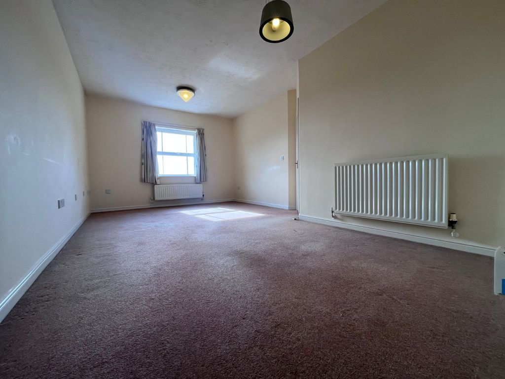 Property photo 2 of 14 Picture No. 11