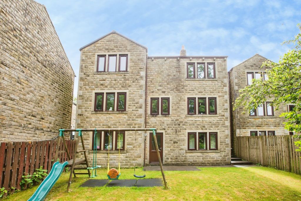 Property photo 2 of 25 Rear View