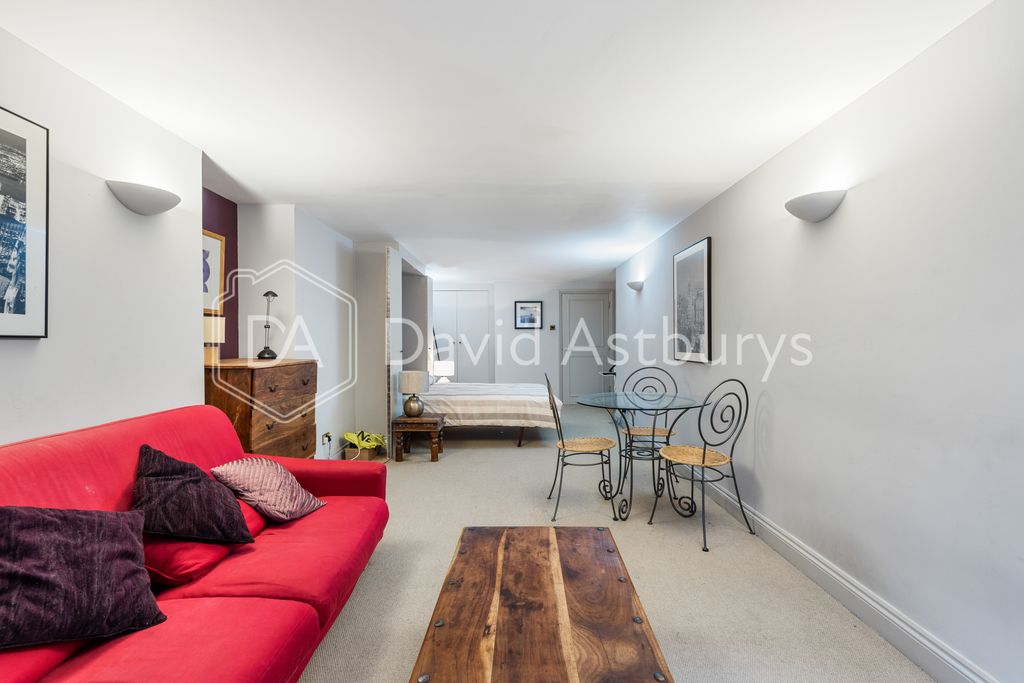 Property photo 3 of 11
