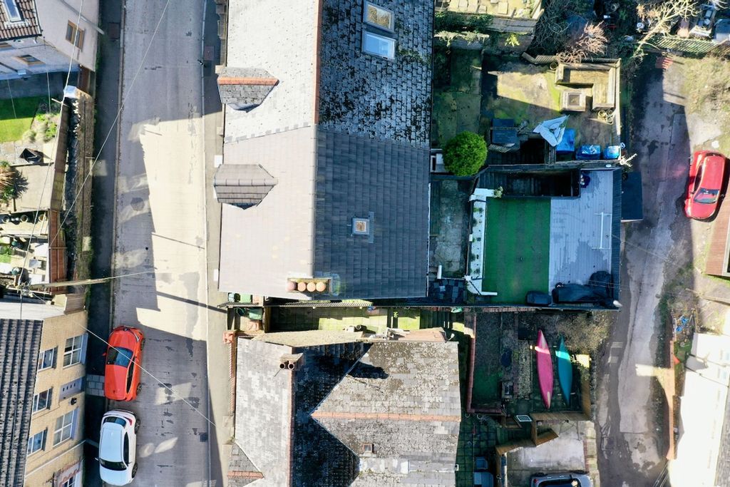 Additional image 34 of 4 bed semi-detached house for saleHillside Road, Crumlin NP11