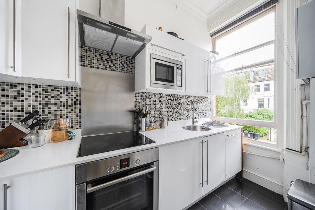 Property photo 2 of 6 1123481 (4)