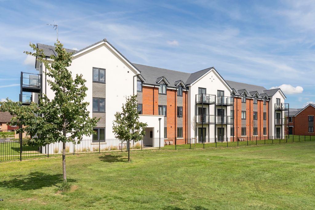 Property photo 1 of 10