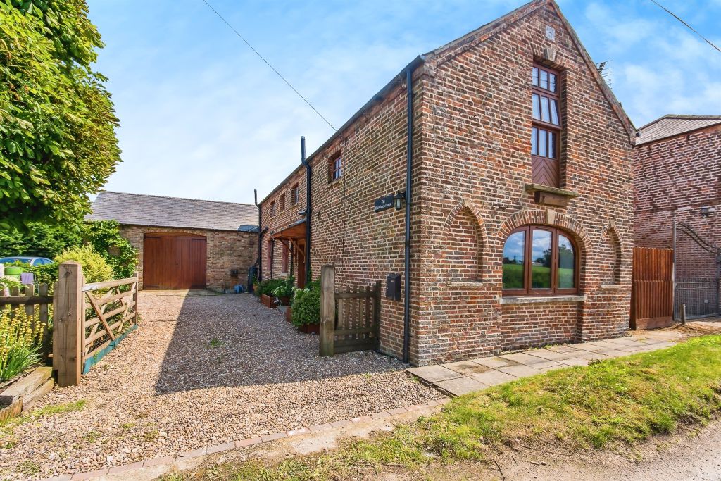Property photo 3 of 25