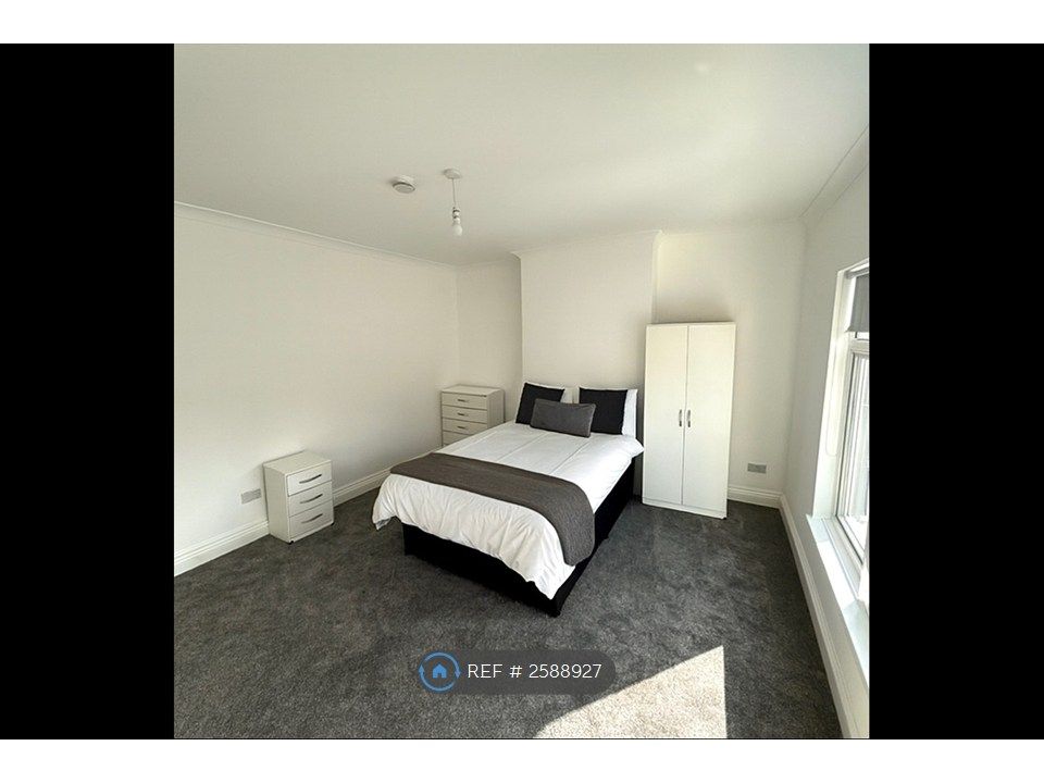 Property photo 1 of 1