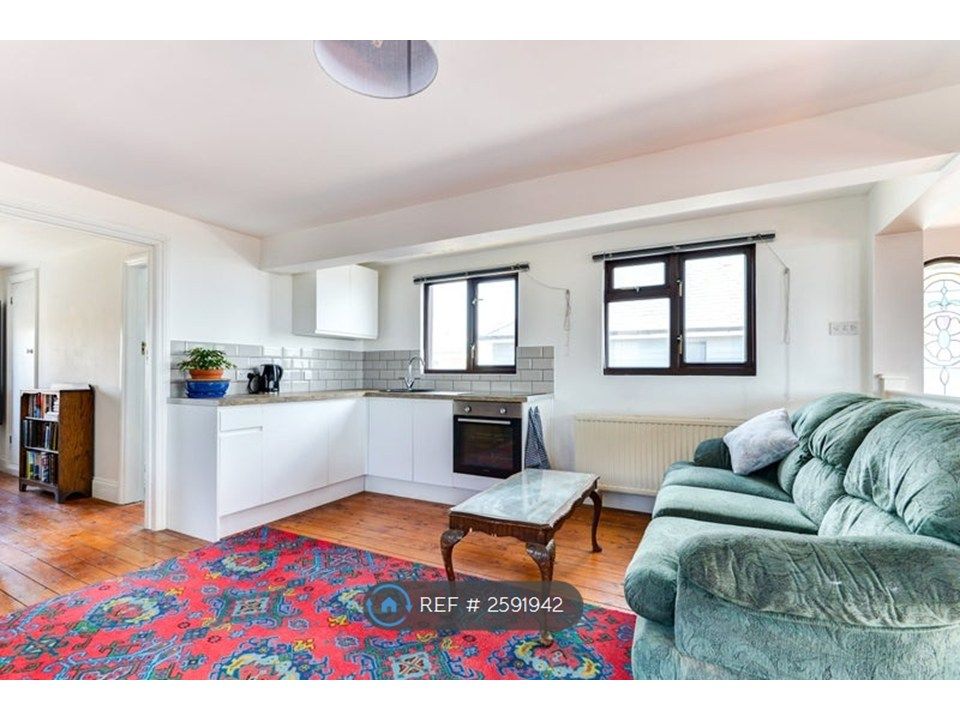 Property photo 3 of 7