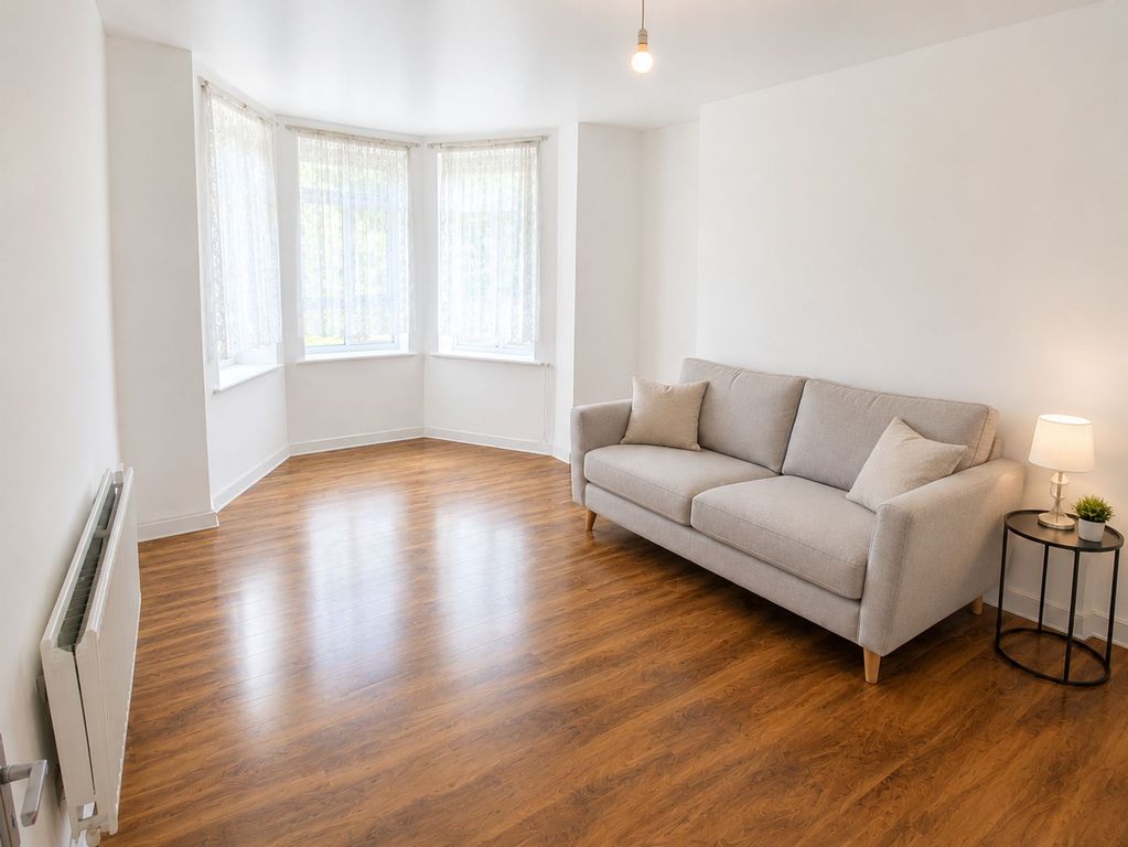 Property photo 1 of 9 Living Room