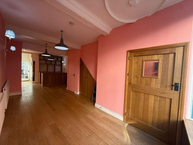 Property photo 2 of 7 Internal 1.Jpg