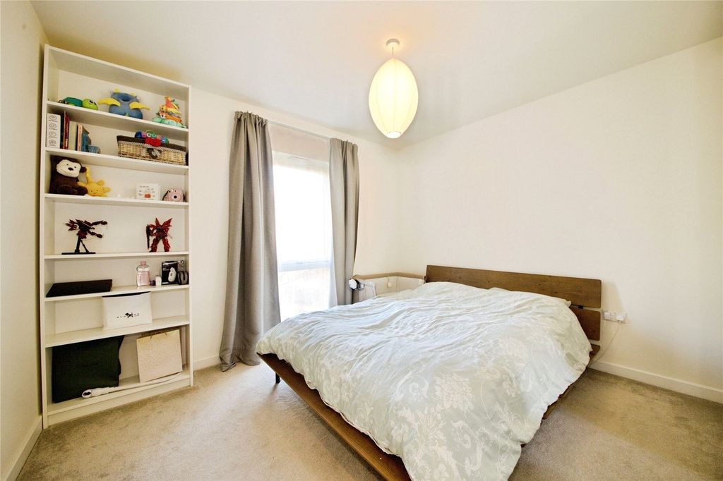 Property photo 3 of 34 Picture No. 09