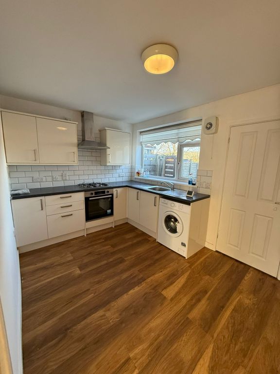 Property photo 3 of 17 Gallery