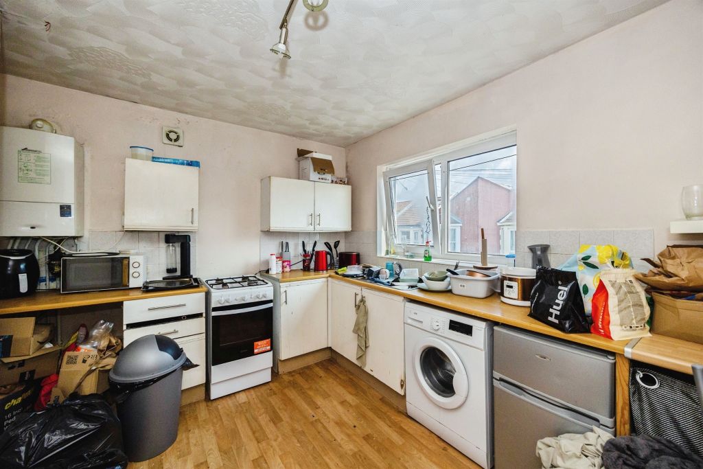 Property photo 3 of 16