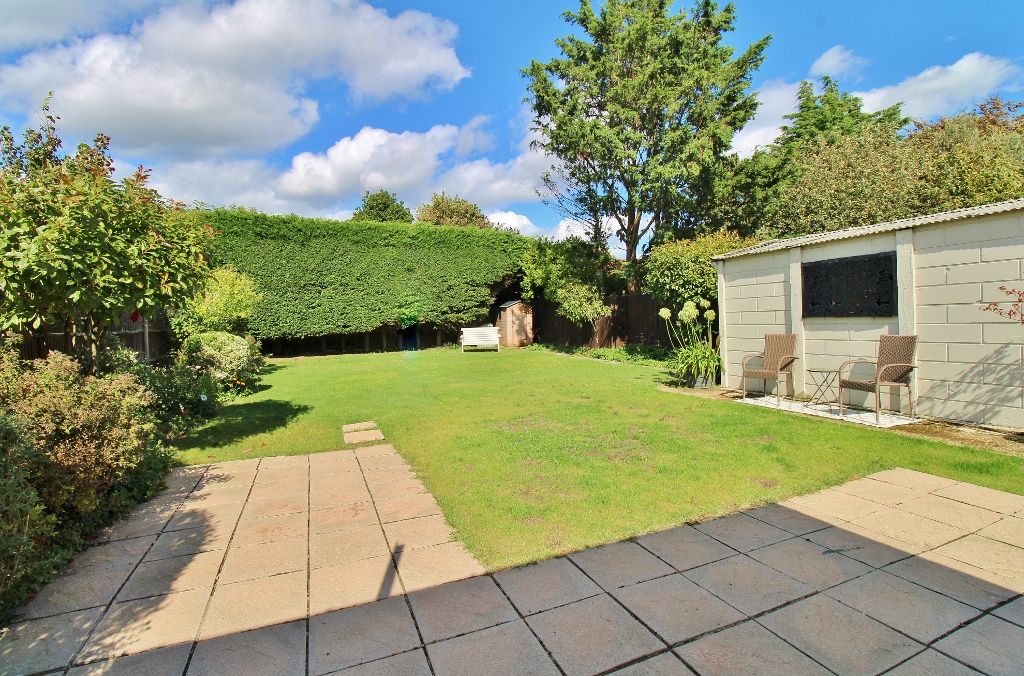 Property photo 2 of 24