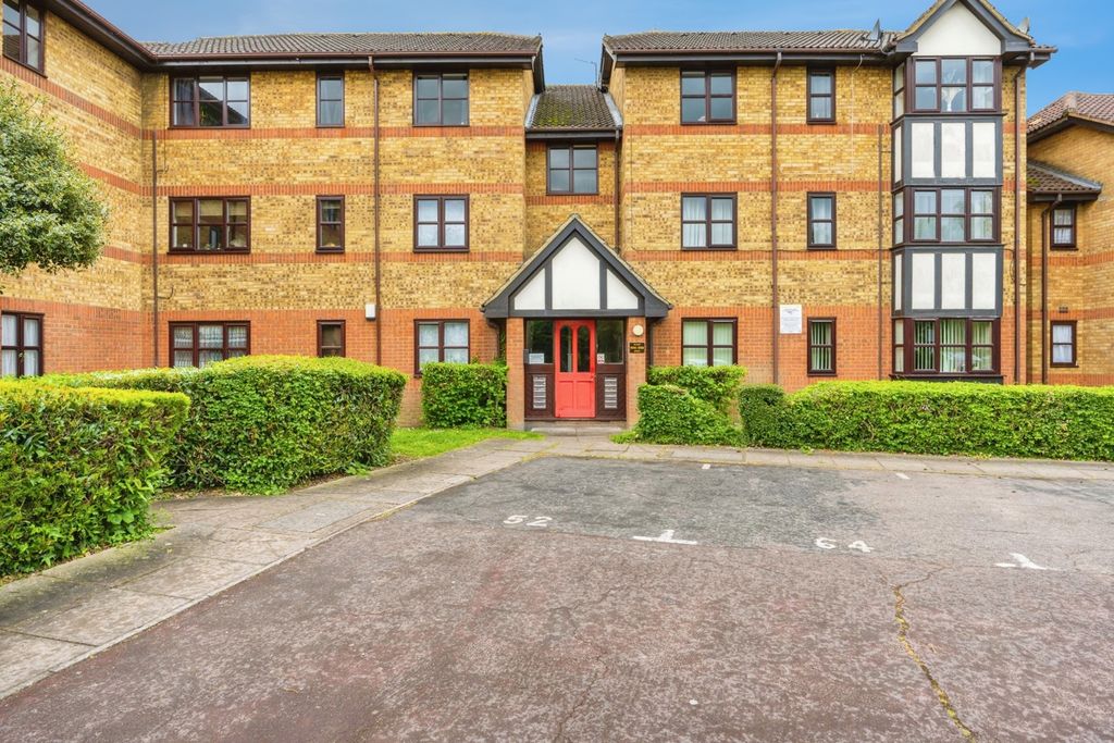 Property photo 1 of 17 Pbox-Img.Jpg
