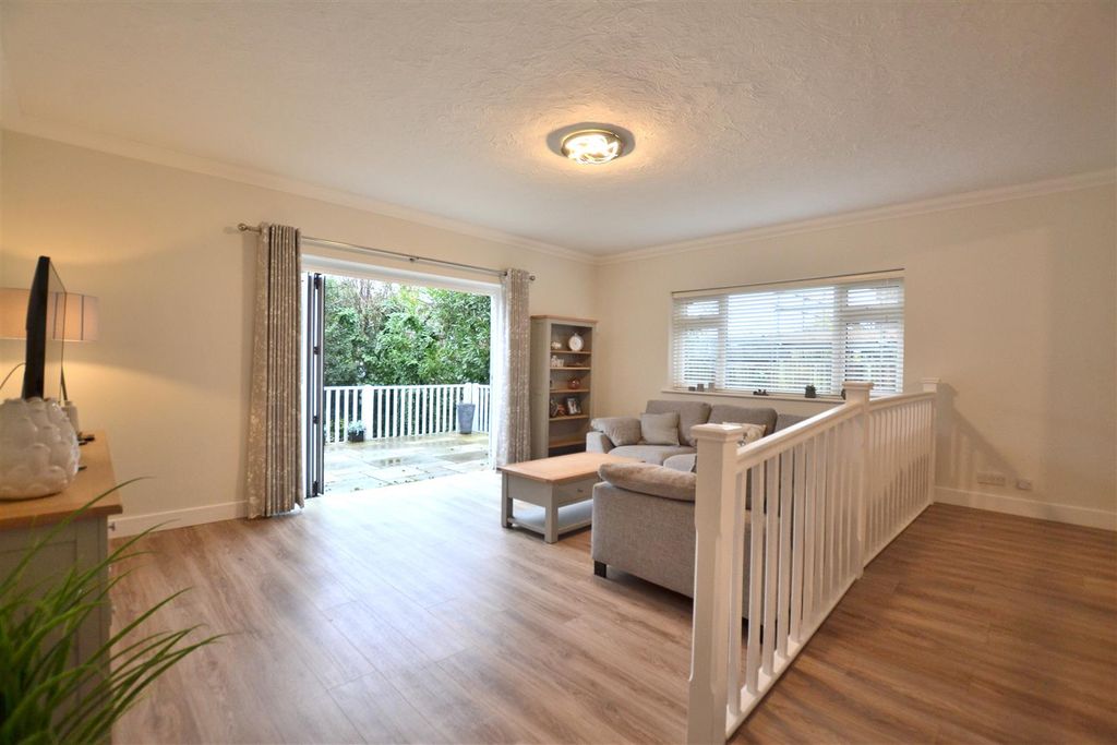 Property photo 3 of 16 Living Room 3.Jpg