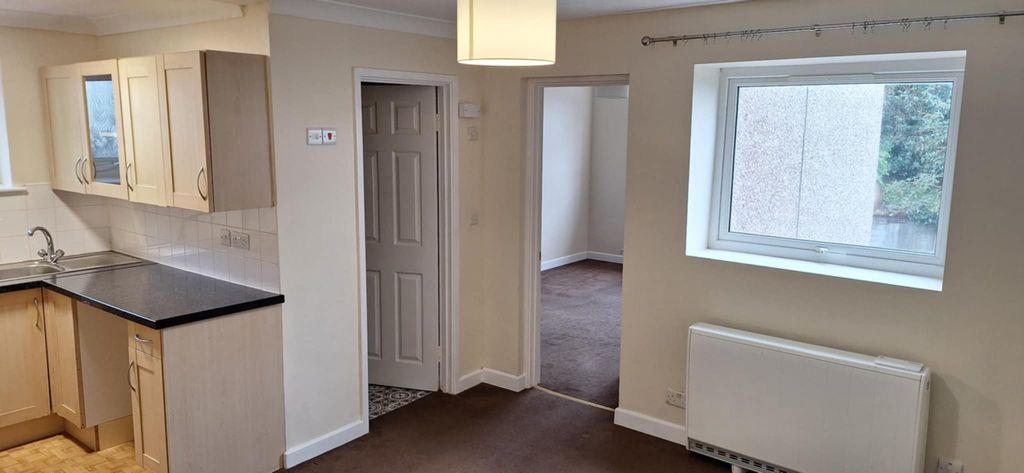 Property photo 3 of 4