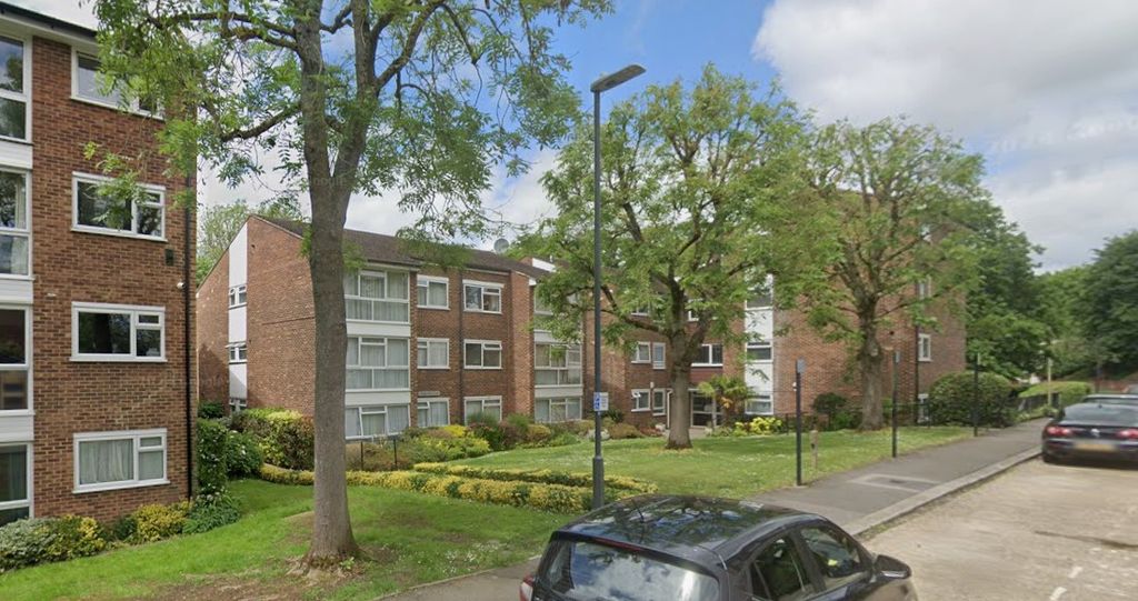 Property photo 1 of 13