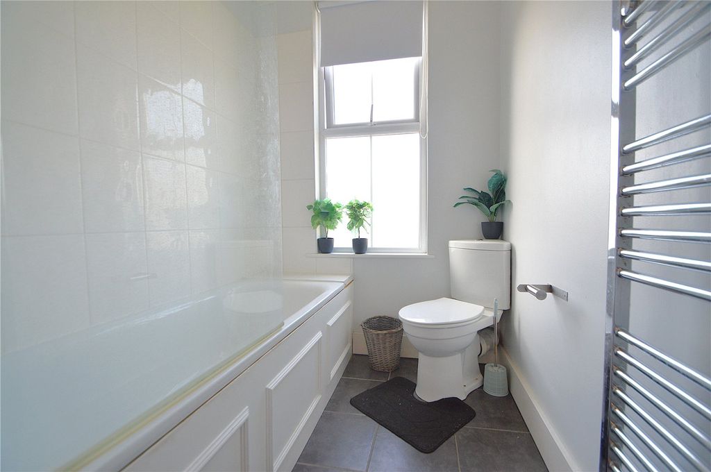 Property photo 3 of 10 Picture No. 06