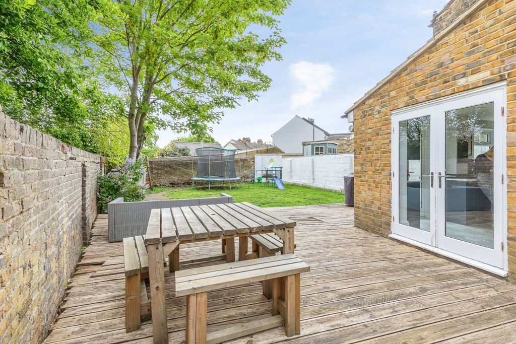 Property photo 3 of 20 Rear Garden