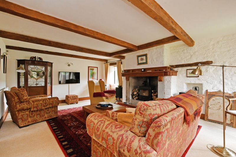 Property photo 3 of 46 Sitting Room