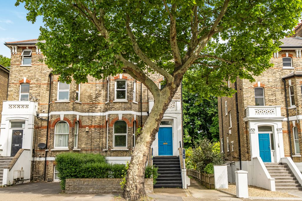 Property photo 1 of 13 Picture No. 05