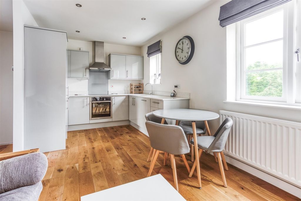 Property photo 3 of 13 Lf2B6699_Hdr.Jpg