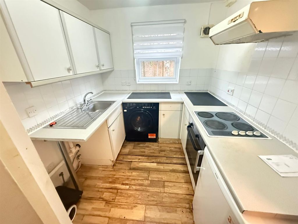 Property photo 2 of 11 Photo-2025-11-14-11-22-22.Jpg