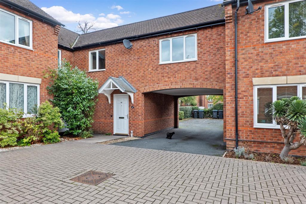 Property photo 1 of 7