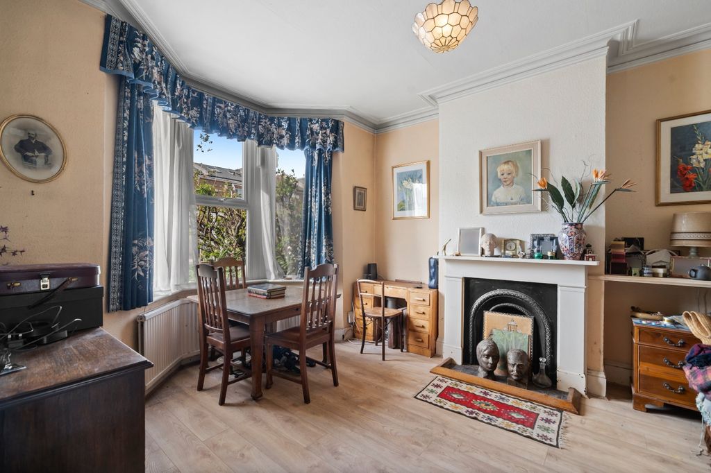 Property photo 3 of 9 Reception Room