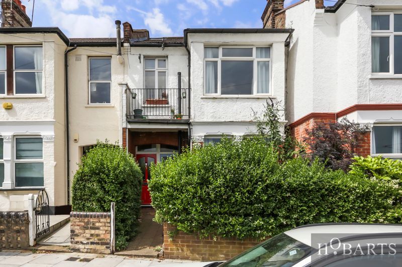 Property photo 1 of 17 3 Bedroom Split-Level Maisonette With Own Garden