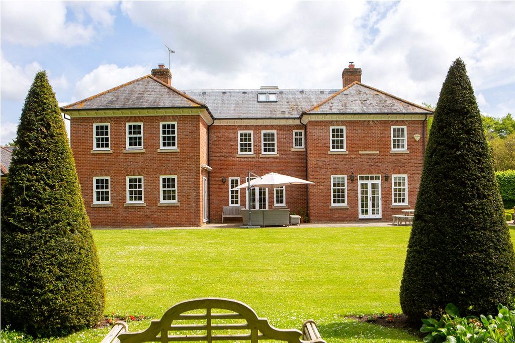 Property photo 1 of 15 Rear Elevation