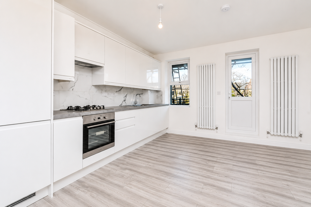 Property photo 1 of 9 1