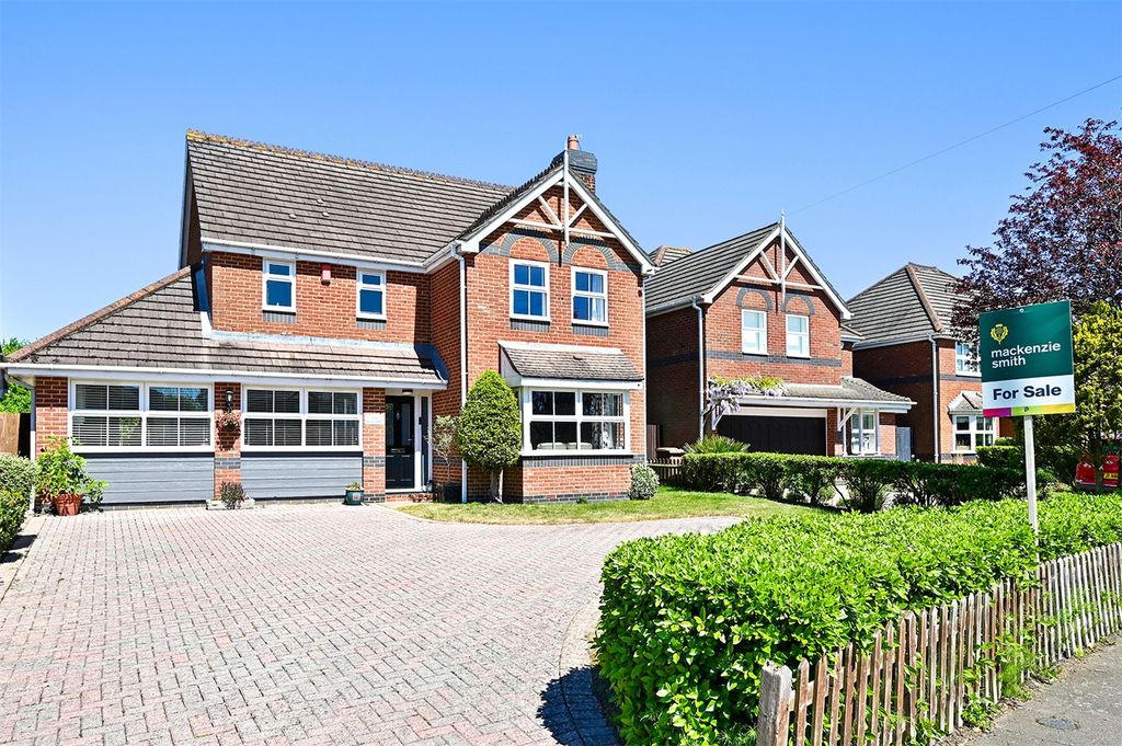 Property photo 1 of 19 Picture No. 05