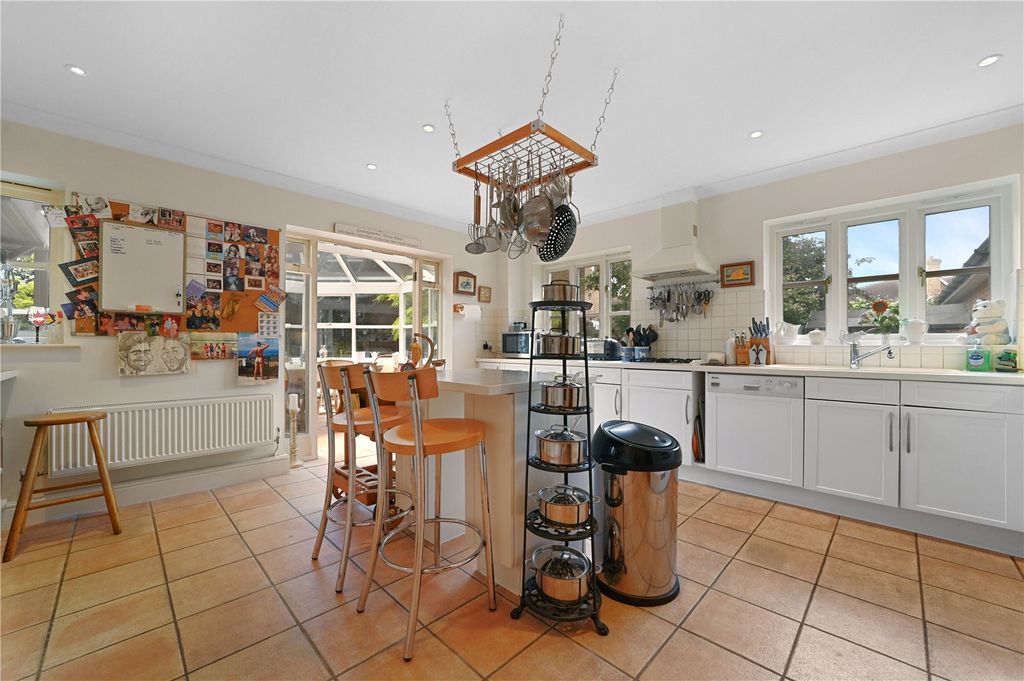 Property photo 2 of 21 Picture No. 04