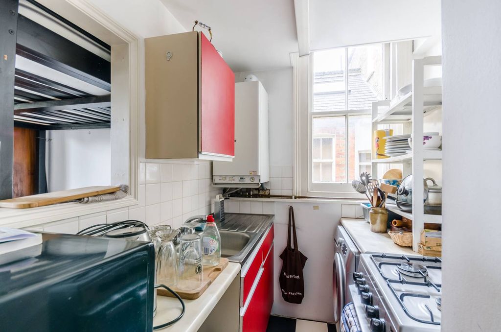 Property photo 1 of 5