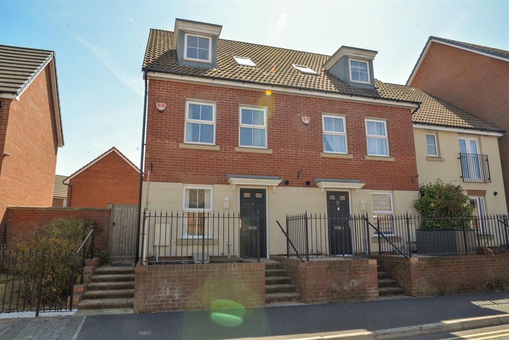 Property photo 1 of 23 External 1.Jpg