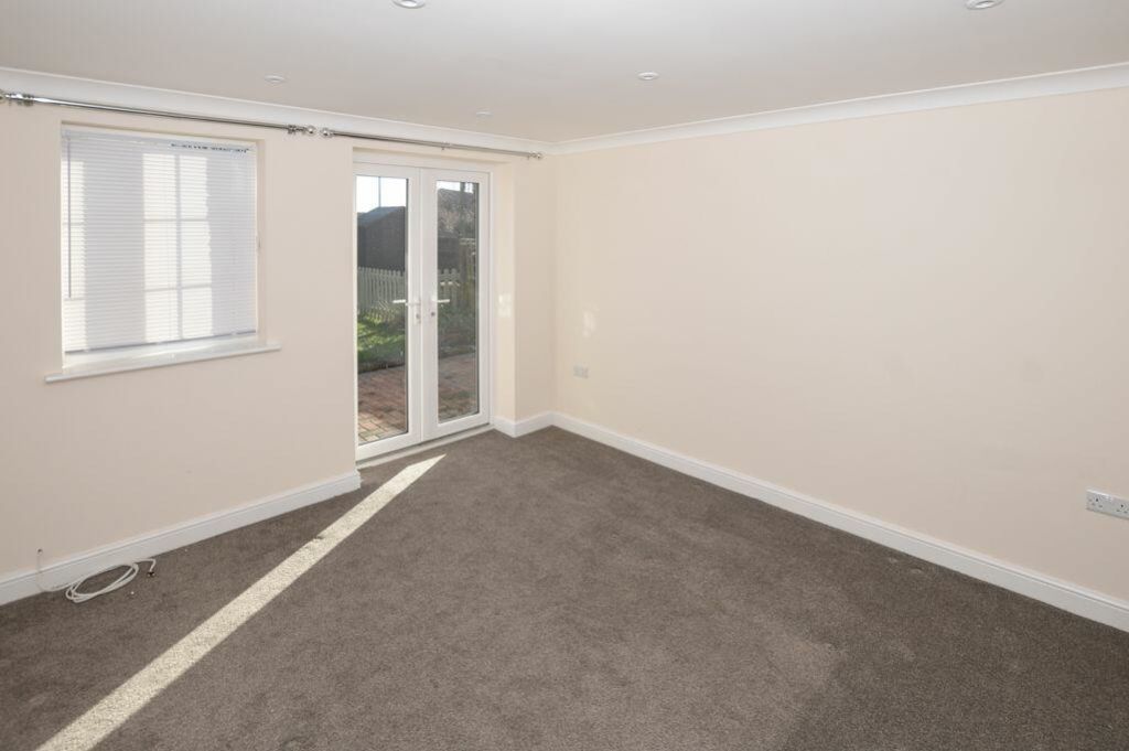 Property photo 2 of 7 2