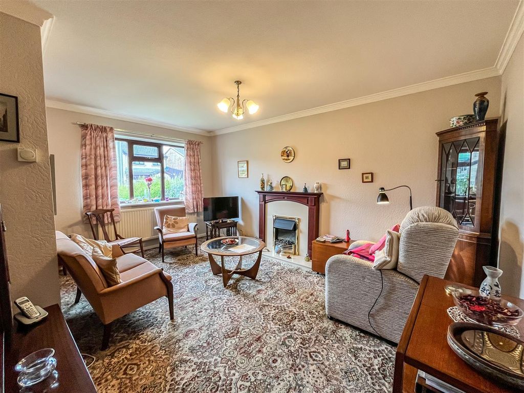 Property photo 2 of 11 Img_5844.Jpg