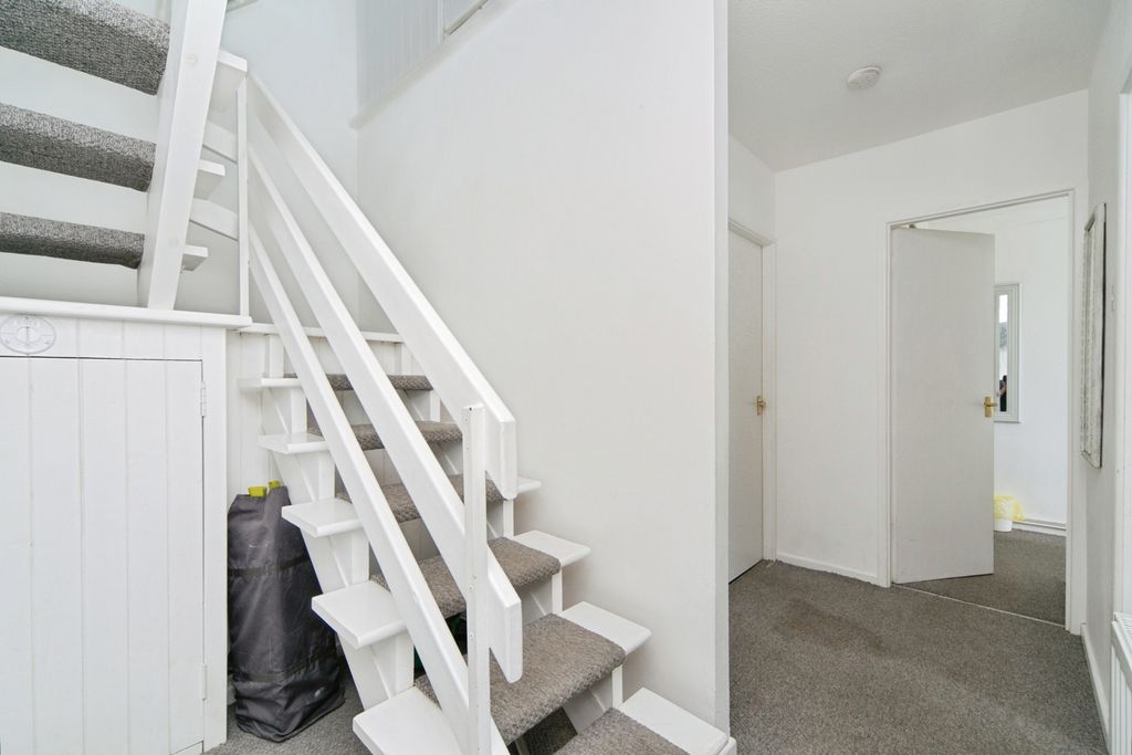 Additional image 14 of 2 bed flat for saleDeganwy Beach, Deganwy, Conwy LL31